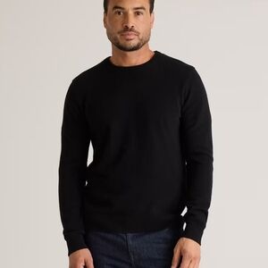 Quince Men's Classic Black Mongolian Cashmere Crewneck Sweater